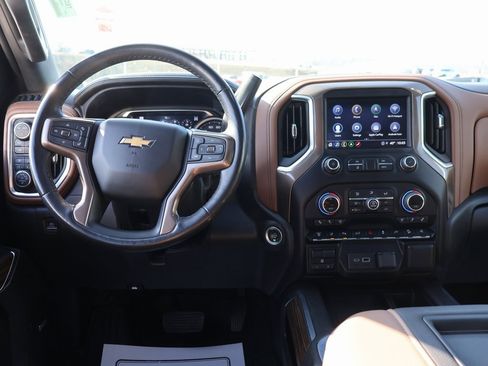 Used 2022 Chevrolet Silverado 3500 High Country w/ Safety Package II image 18