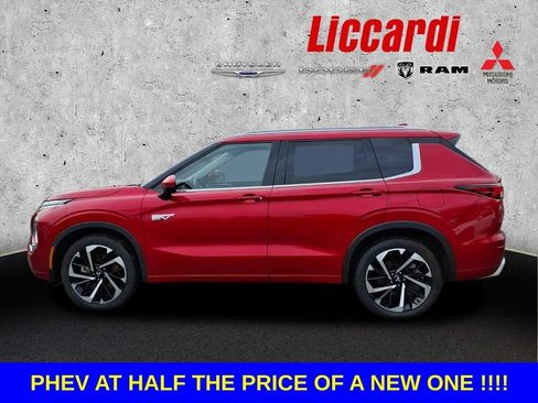 Used 2023 Mitsubishi Outlander SEL 40th Anniversary AWD/4WD image 4