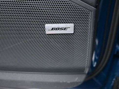 Used 2025 Porsche Cayenne E-Hybrid Coupe image 26