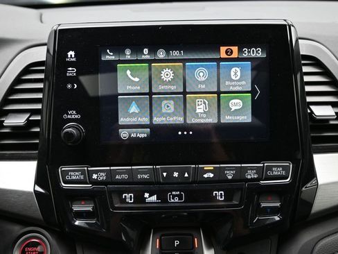 Used 2024 Honda Odyssey EX-L image 19