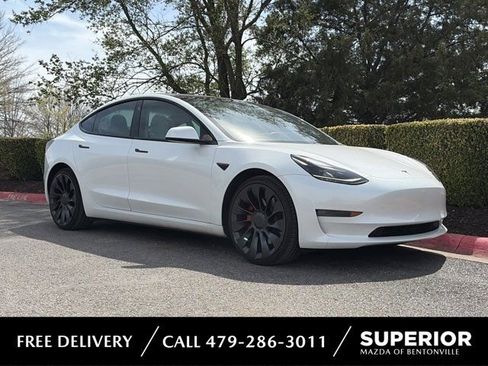 Used 2023 Tesla Model 3 Performance image 1