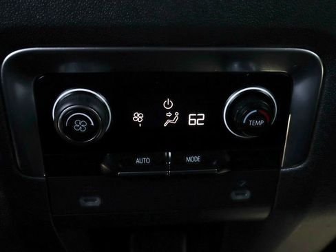 Used 2022 Chevrolet Tahoe Z71 AWD/4WD image 44