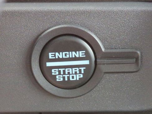 New 2026 Ford Bronco 4-Door image 25