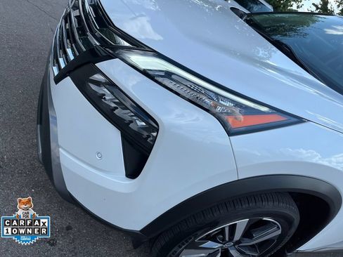 Used 2024 Nissan Rogue SL w/ SL Premium Package FWD image 34
