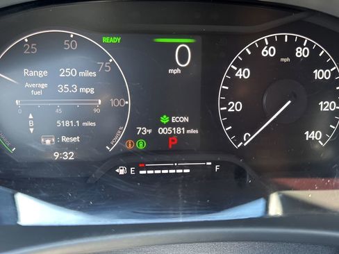 Used 2025 Honda Civic Sport Touring image 23