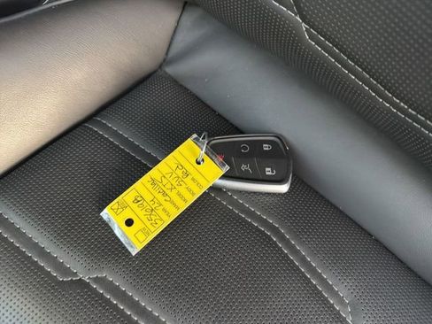 Used 2024 Cadillac XT5 Premium Luxury w/ Platinum Package image 35