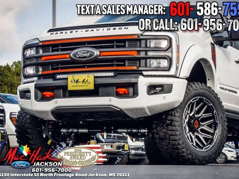 New 2026 Ford F250 Lariat w/ Black Appearance Package image 34