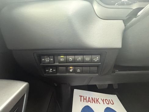 Used 2023 Toyota Tundra Platinum w/ Advanced Package image 24