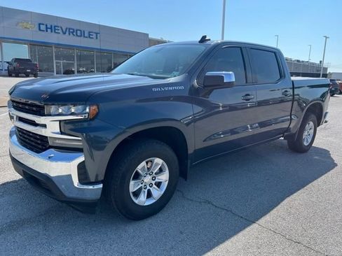 Used 2019 Chevrolet Silverado 1500 LT w/ All-Star Edition RWD image 2