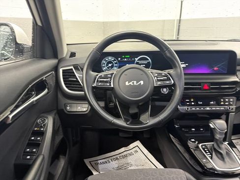 Certified 2024 Kia Seltos S FWD image 20