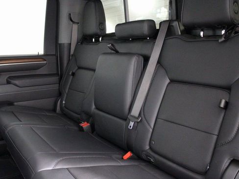 Used 2025 GMC Sierra 2500 Denali w/ Denali Reserve Package image 20