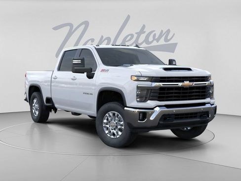 New 2026 Chevrolet Silverado 2500 LT w/ All Star Edition AWD/4WD image 8