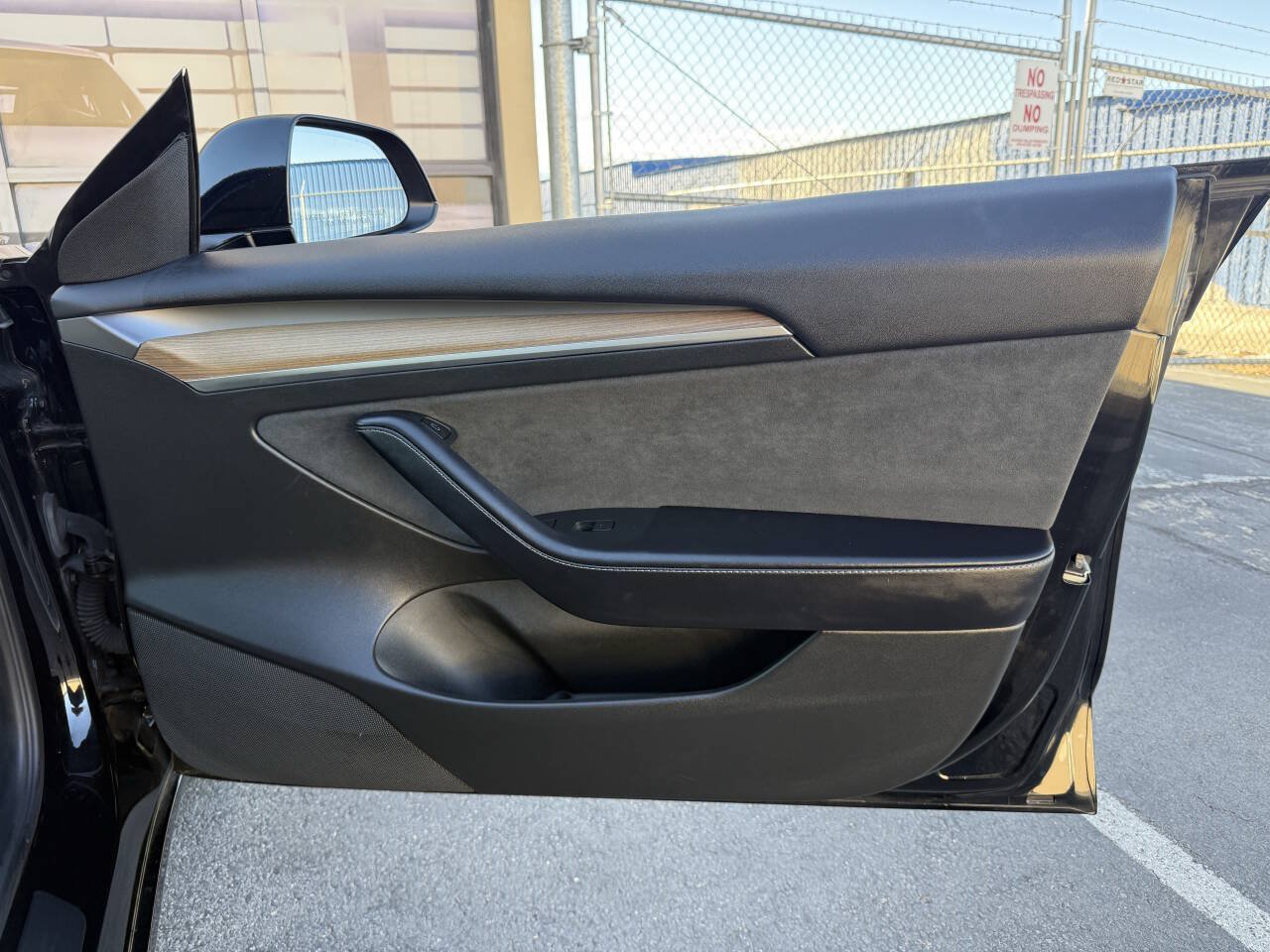 Used 2023 Tesla Model 3 Standard Range RWD image 13