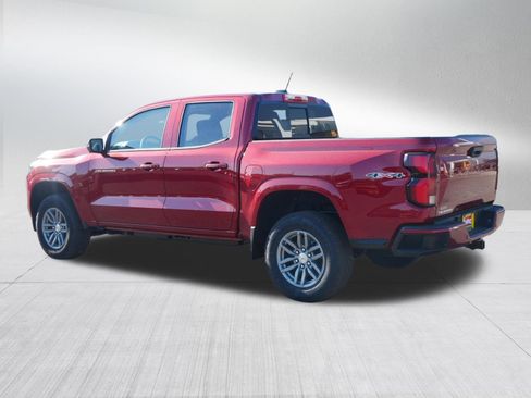 New 2026 Chevrolet Colorado LT w/ LT Convenience Package AWD/4WD image 2