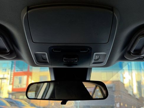 Used 2019 Toyota Camry LE image 27