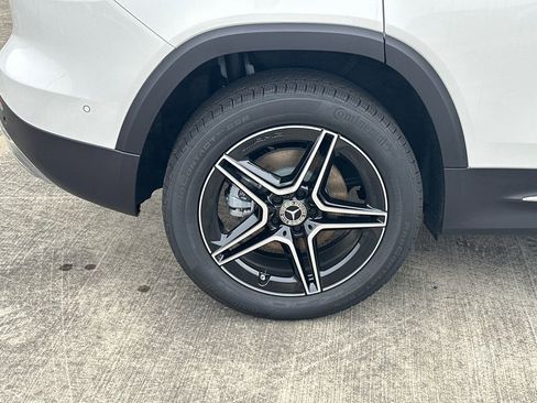 New 2026 Mercedes-Benz GLB 250 image 19