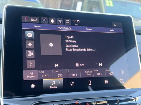 New 2026 Jeep Compass Latitude image 18