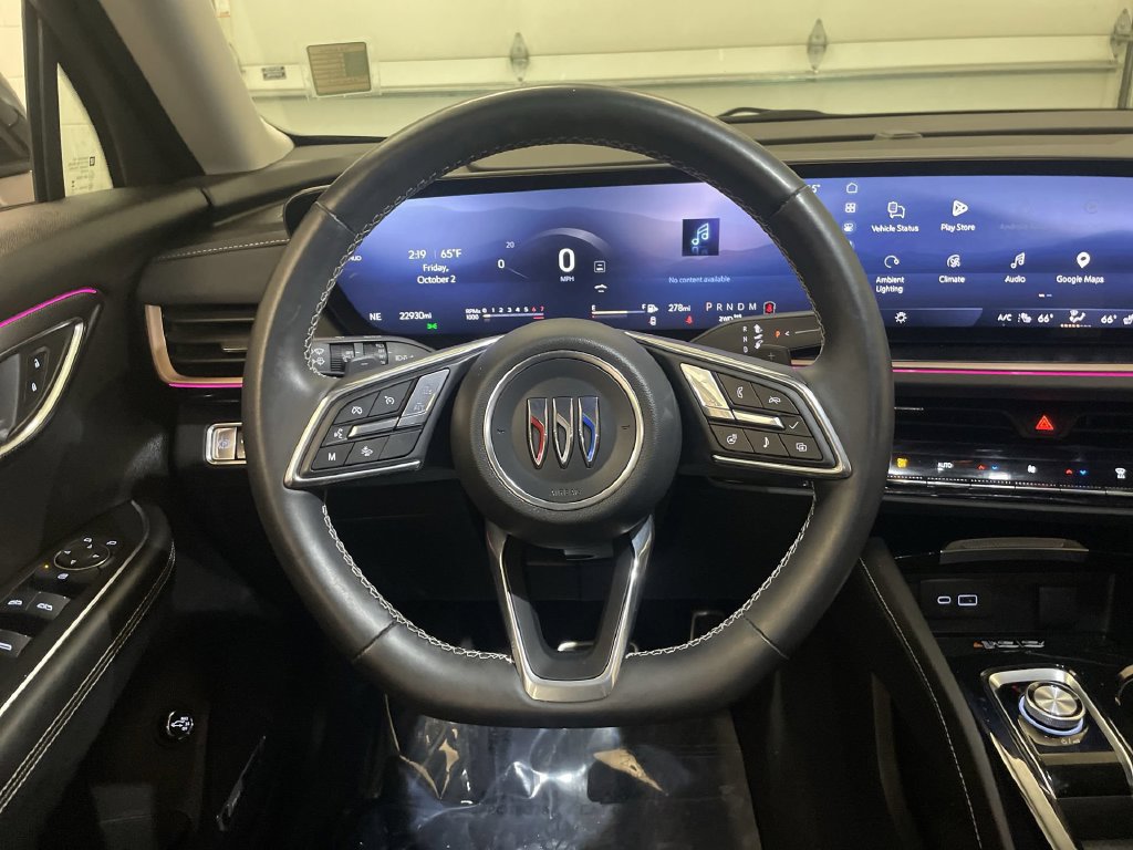 Used 2024 Buick Envision Sport Touring AWD/4WD image 3