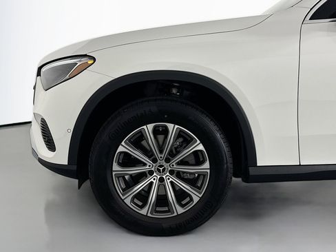 New 2026 Mercedes-Benz GLC 300 image 9
