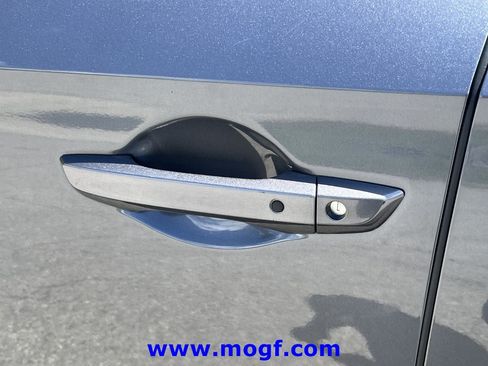 Used 2025 Honda Odyssey EX-L image 31