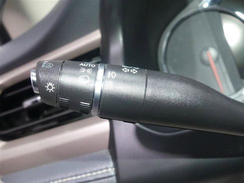 Used 2020 GMC Acadia Denali image 29