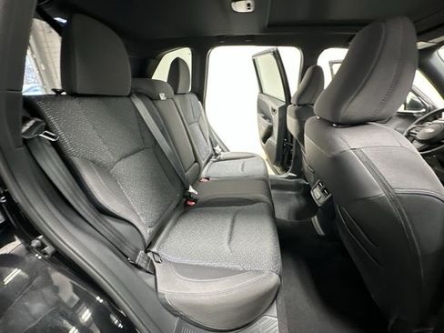 Certified 2025 Subaru Forester Premium image 24