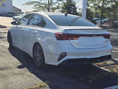 Used 2023 Kia Forte GT-Line w/ GT-Line Premium Package FWD image 5
