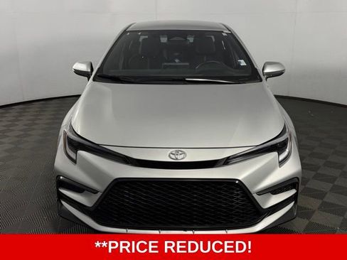Used 2024 Toyota Corolla SE image 2