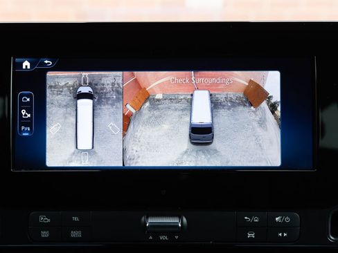 Used 2025 Mercedes-Benz Sprinter 2500 image 16