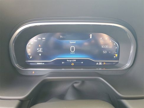 Used 2024 Chevrolet Suburban Premier image 13