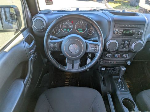 Used 2017 Jeep Wrangler Unlimited Sport w/ Quick Order Package 24S image 17