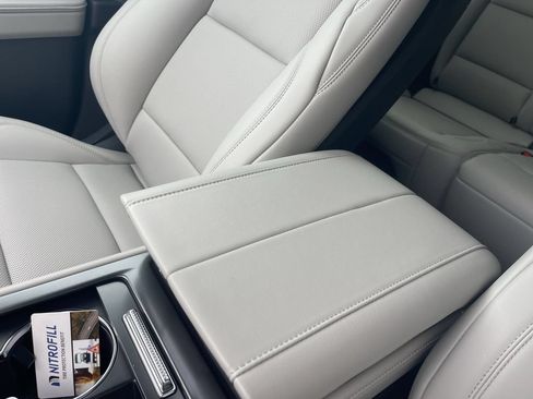 New 2026 Lincoln Nautilus Premier w/ Equipment Group 102A AWD/4WD image 27