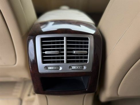Used 2010 Mercedes-Benz S 550 image 43