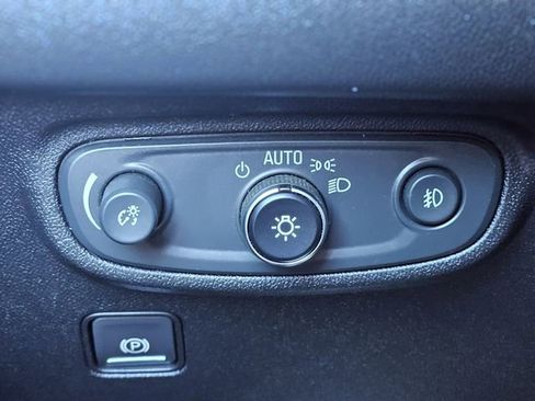 Used 2018 GMC Terrain SLT w/ Preferred Package image 20