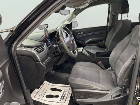 Used 2019 Chevrolet Tahoe 4WD image 12