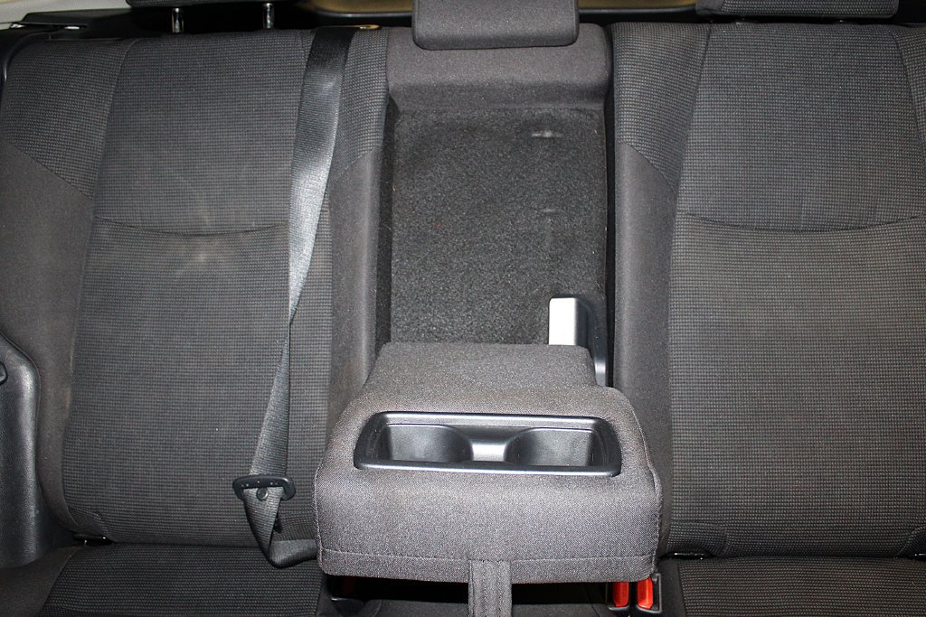 Used 2020 Toyota RAV4 LE w/ All Weather Liner Package AWD/4WD image 26
