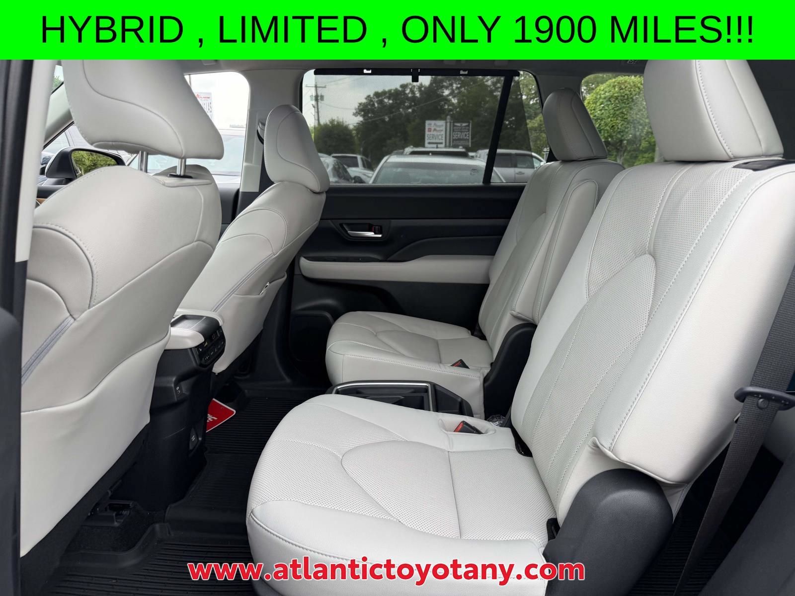 Used 2026 Toyota Grand Highlander AWD Hybrid image 16