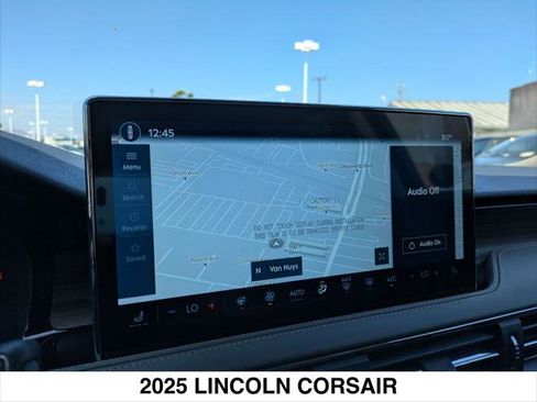 New 2025 Lincoln Corsair Reserve image 10
