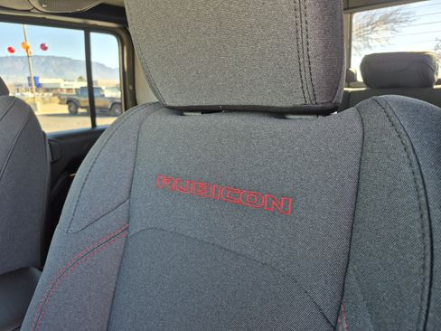 New 2026 Jeep Gladiator Rubicon w/ Steel Bumper Group image 26