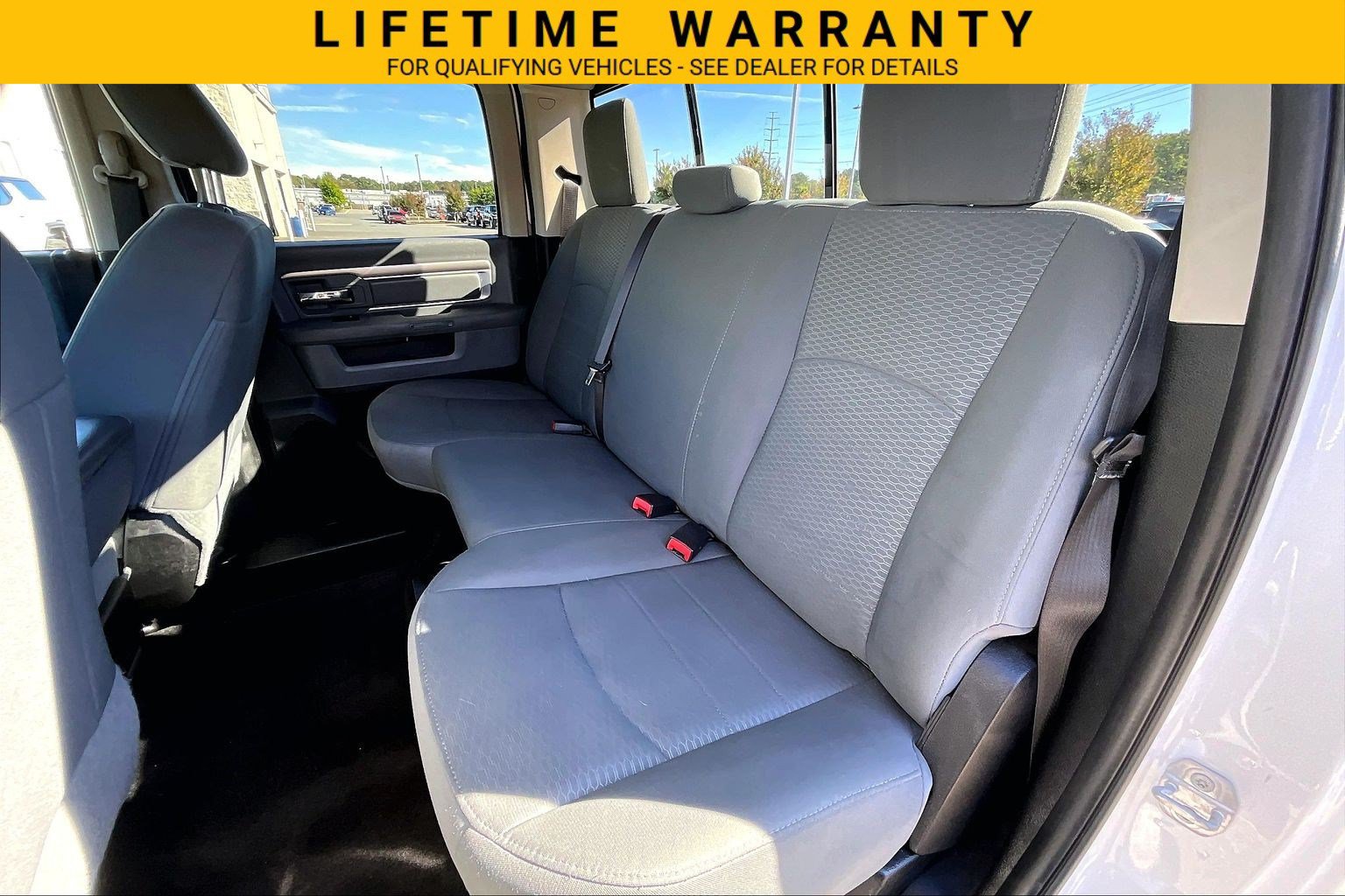 Used 2015 RAM 2500 SLT AWD/4WD image 22