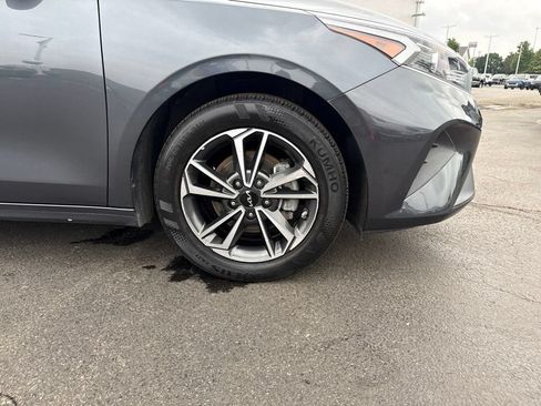 Used 2023 Kia Forte LXS FWD image 41