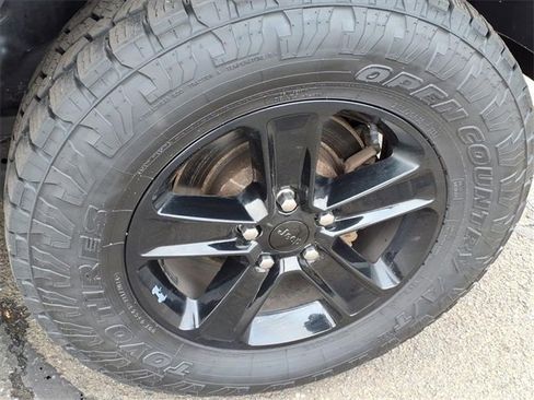 Certified 2021 Jeep Wrangler Unlimited Sport image 9