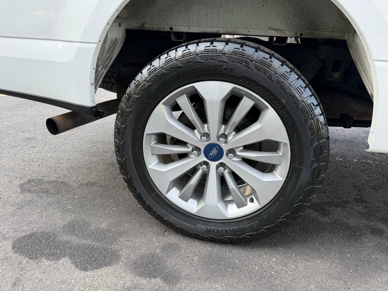 Used 2016 Ford F150 XL w/ Equipment Group 101A Mid AWD/4WD image 13