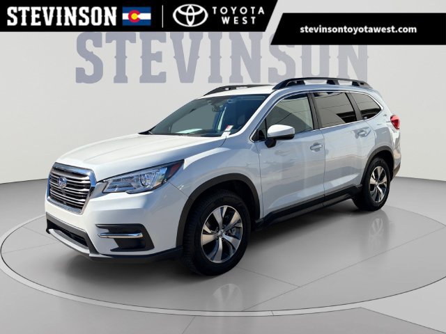 Used 2022 Subaru Ascent Premium w/ Convenience Package AWD/4WD image 1