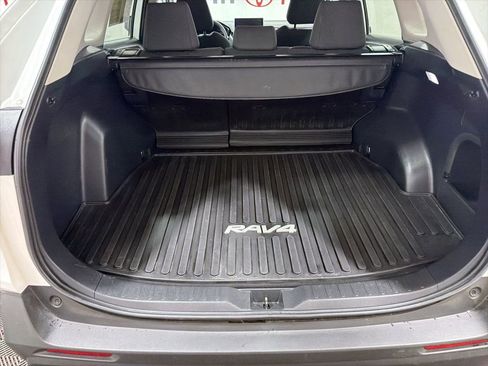 Used 2024 Toyota RAV4 LE image 17