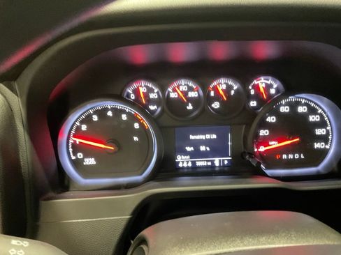 Used 2024 Chevrolet Silverado 2500 Custom w/ Custom Convenience Package AWD/4WD image 15