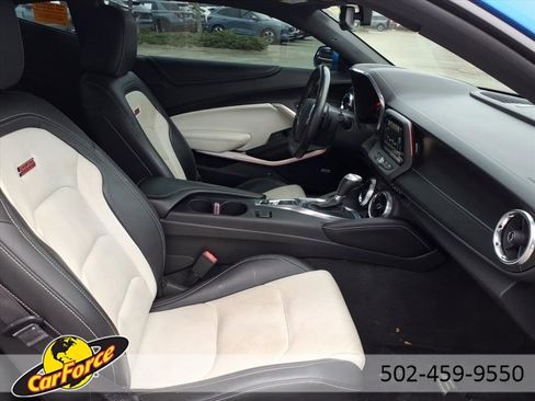 Used 2017 Chevrolet Camaro SS image 12