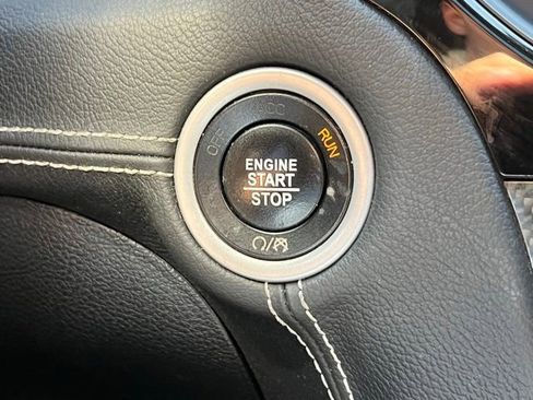 Used 2023 Chrysler 300 C RWD image 20