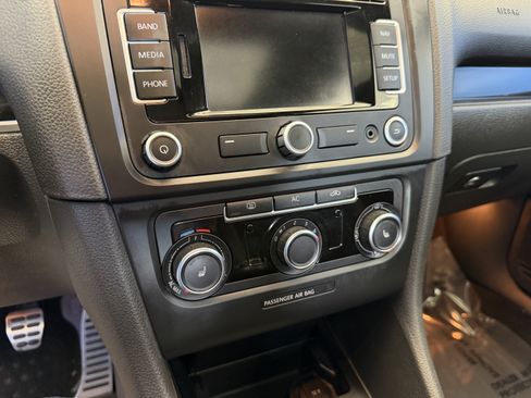 Used 2011 Volkswagen GTI 2-Door FWD image 20