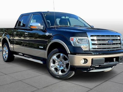Used 2013 Ford F150 King Ranch w/ King Ranch Luxury Pkg image 2